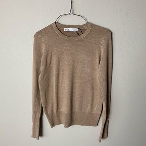 NWT Zara Camel Long Sleeve Sweater Small